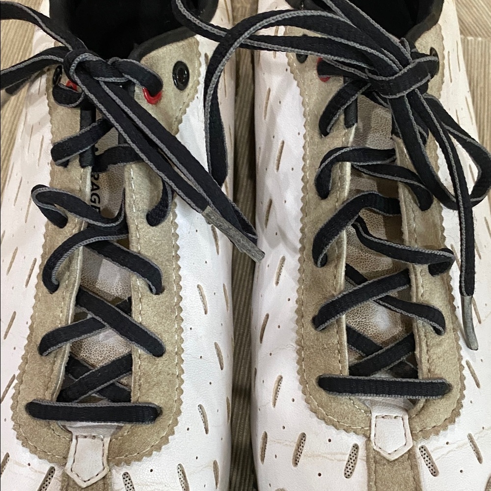 Bontrager podium Casual Cycling White and Black Shoes. EUR 39, Sz 6. Lace Up. - Picture 6 of 14